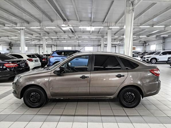 Lada (ВАЗ) Granta I Рестайлинг с пробегом 2019 года, цена 555 000 рублей, 95500 км, лифтбек, Автокод Объявления
