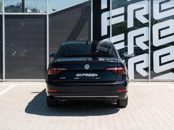 Volkswagen Jetta VII с пробегом 2021 года, цена 2 050 000 рублей, 105399 км, седан, Автокод Объявления
