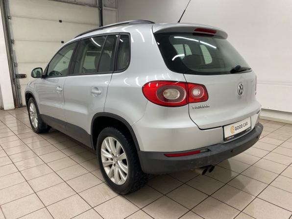 Volkswagen Tiguan I с пробегом 2010 года, цена 730 000 рублей, 260119 км, внедорожник, Автокод Объявления