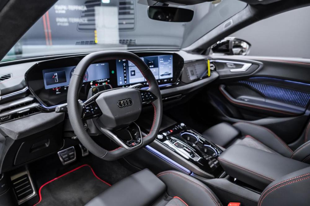 Audi A5 III (B10) Москва  - изображение 11