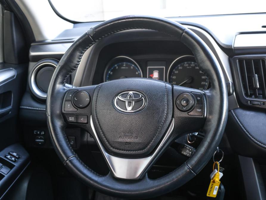 Toyota RAV4 IV (XA40) Рестайлинг Москва  - изображение 16