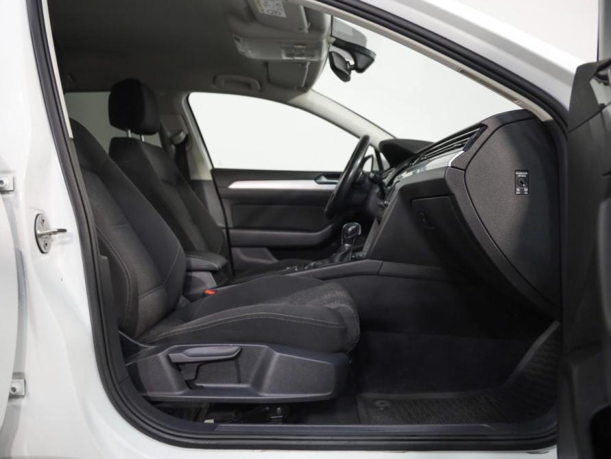 Volkswagen Passat B8 Санкт-Петербург  - изображение 22