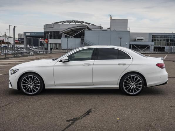 Mercedes-Benz E-Класс V (W213 S213 C238) Рестайлинг с пробегом 2020 года, цена 4 728 000 рублей, 88376 км, седан, Автокод Объявления