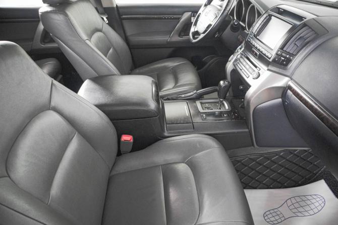 Toyota Land Cruiser 200 Series с пробегом 2009 года, цена 3 449 000 рублей, 318000 км, внедорожник, Автокод Объявления
