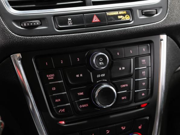 Opel Mokka I с пробегом 2015 года, цена 1 298 000 рублей, 76685 км, внедорожник, Автокод Объявления