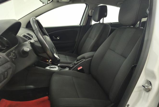 Renault Fluence I с пробегом 2012 года, цена 689 000 рублей, 197658 км, седан, Автокод Объявления