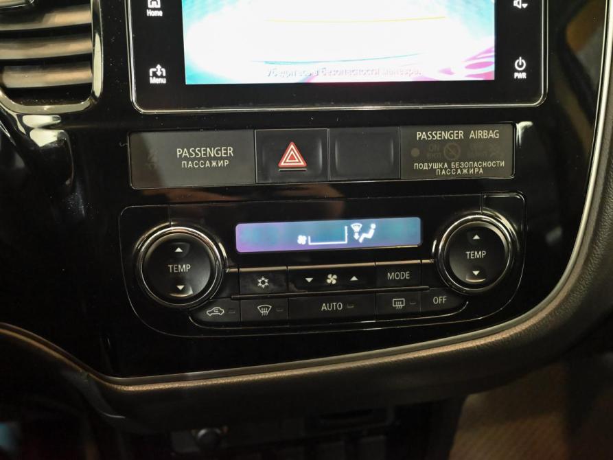 Mitsubishi Outlander III Рестайлинг 3 Екатеринбург  - изображение 14