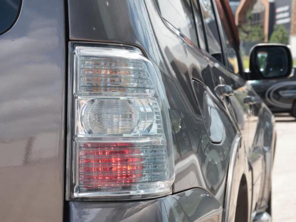 Mitsubishi Pajero IV Рестайлинг 1 с пробегом 2012 года, цена 1 389 000 рублей, 300337 км, внедорожник, Автокод Объявления
