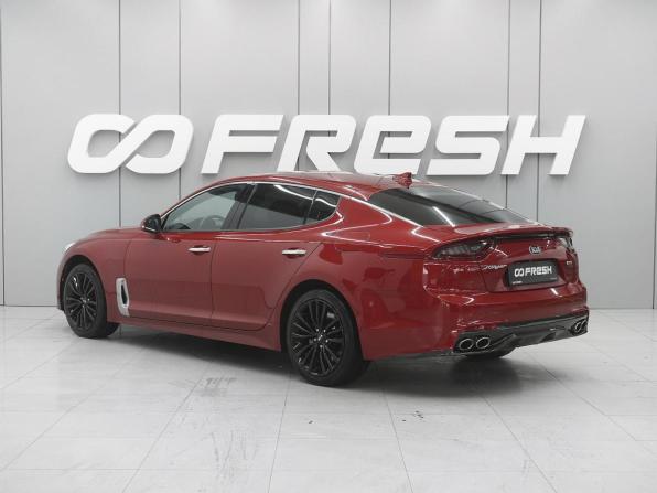 Kia Stinger I с пробегом 2018 года, цена 2 230 000 рублей, 99801 км, лифтбек, Автокод Объявления