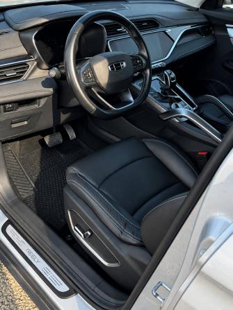 Geely Atlas Pro с пробегом 2023 года, цена 2 190 000 рублей, 65426 км, внедорожник, Автокод Объявления