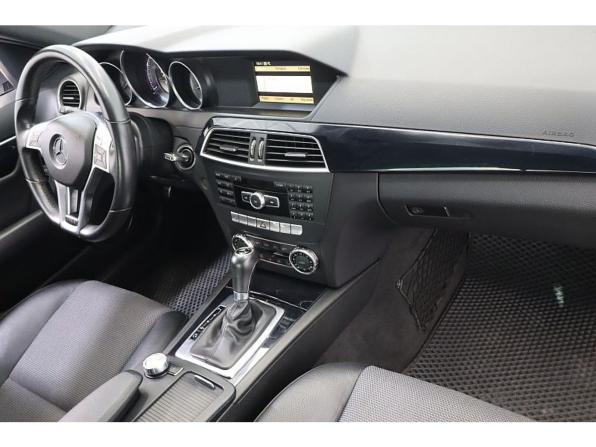 Mercedes-Benz C-Класс III (W204) Рестайлинг с пробегом 2012 года, цена 1 349 000 рублей, 156400 км, седан, Автокод Объявления