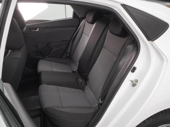 Hyundai Solaris II с пробегом 2017 года, цена 1 199 000 рублей, 66813 км, седан, Автокод Объявления
