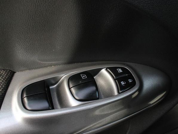 Nissan Juke I с пробегом 2011 года, цена 890 000 рублей, 162803 км, внедорожник, Автокод Объявления