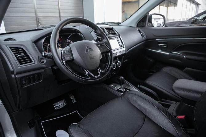 Mitsubishi ASX I Рестайлинг 2 с пробегом 2018 года, цена 1 658 000 рублей, 107000 км, внедорожник, Автокод Объявления