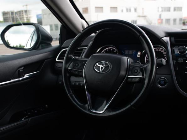 Toyota Camry VIII (XV70) с пробегом 2018 года, цена 2 498 000 рублей, 148731 км, седан, Автокод Объявления