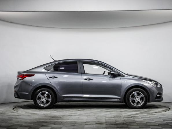 Hyundai Solaris II с пробегом 2019 года, цена 1 239 000 рублей, 95774 км, седан, Автокод Объявления