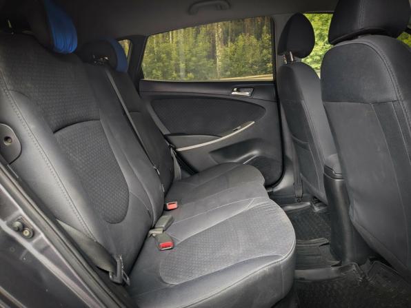 Hyundai Solaris I с пробегом 2012 года, цена 659 900 рублей, 200000 км, хэтчбек, Автокод Объявления