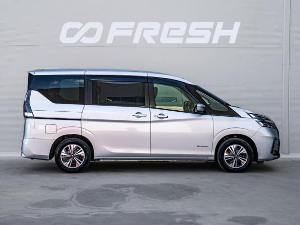Nissan Serena V (C27) Рестайлинг с пробегом 2020 года, цена 2 390 000 рублей, 195066 км, минивэн, Автокод Объявления