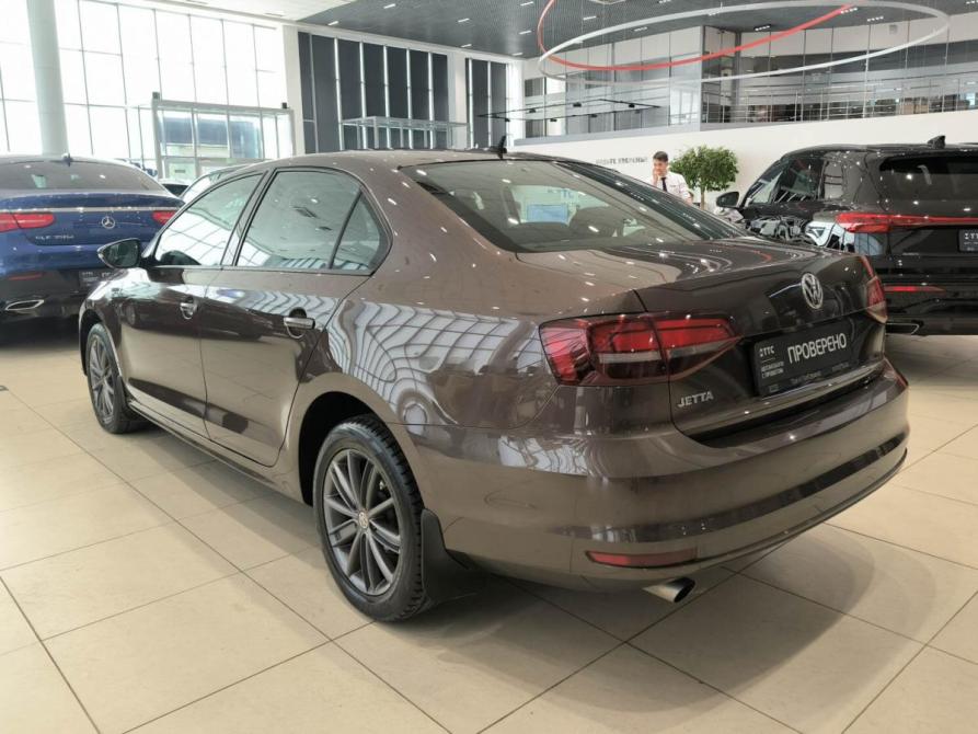 Volkswagen Jetta VI Рестайлинг Казань  - изображение 8