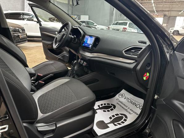 Lada (ВАЗ) Vesta I Рестайлинг (NG) с пробегом 2025 года, цена 1 395 000 рублей, 5178 км, седан, Автокод Объявления