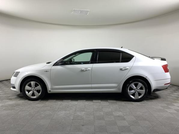 Skoda Octavia III (A7) Рестайлинг с пробегом 2019 года, цена 1 345 000 рублей, 279442 км, лифтбек, Автокод Объявления