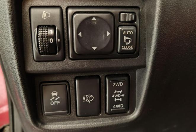 Nissan Juke I с пробегом 2011 года, цена 1 190 000 рублей, 84200 км, внедорожник, Автокод Объявления