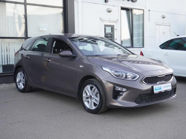 Kia Ceed III с пробегом 2018 года, цена 1 870 000 рублей, 33052 км, хэтчбек, Автокод Объявления