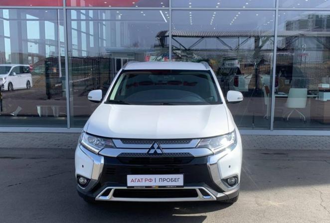 Mitsubishi Outlander III Рестайлинг 3 с пробегом 2021 года, цена 2 670 000 рублей, 50086 км, внедорожник, Автокод Объявления