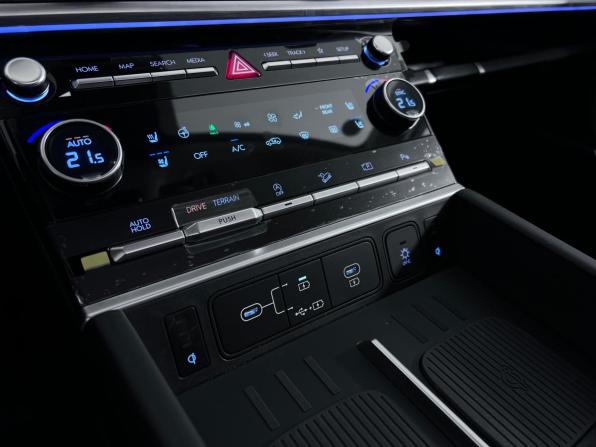 Hyundai Santa Fe V (MX5) с пробегом 2026 года, цена 5 789 000 рублей, 20 км, внедорожник, Автокод Объявления