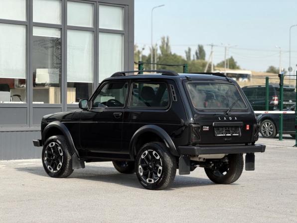 Lada (ВАЗ) Niva Legend с пробегом 2025 года, цена 1 550 000 рублей, 8988 км, внедорожник, Автокод Объявления