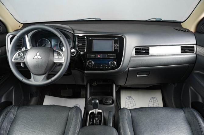 Mitsubishi Outlander III с пробегом 2012 года, цена 1 399 000 рублей, 229000 км, внедорожник, Автокод Объявления