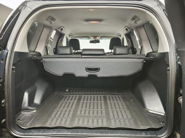 Toyota Land Cruiser Prado 150 Series Рестайлинг 1 с пробегом 2016 года, цена 3 649 000 рублей, 238335 км, внедорожник, Автокод Объявления