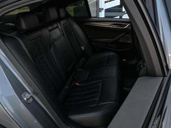 BMW 5 серии VII (G30/G31/G38) с пробегом 2018 года, цена 3 829 000 рублей, 88937 км, седан, Автокод Объявления