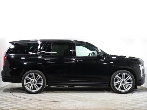 Cadillac Escalade V Рестайлинг с пробегом 2025 года, цена 16 499 000 рублей, 15448 км, внедорожник, Автокод Объявления