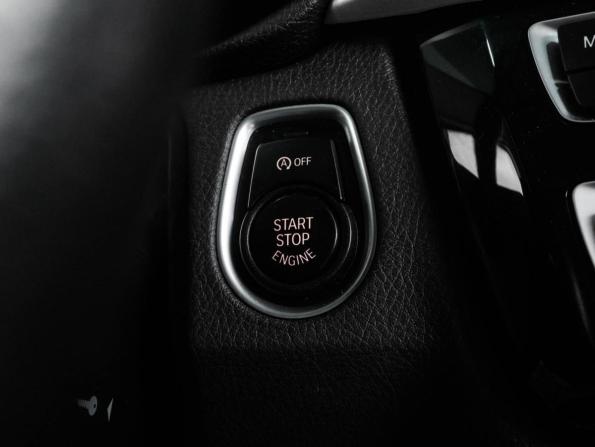 BMW 3 серии VI (F3x) Рестайлинг с пробегом 2016 года, цена 2 129 000 рублей, 199456 км, седан, Автокод Объявления