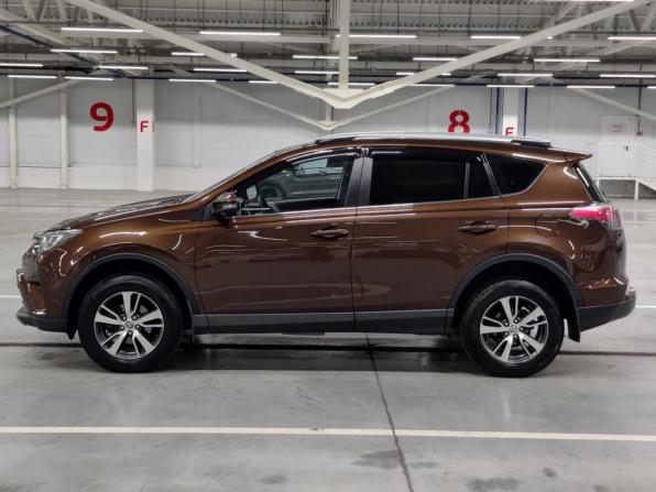 Toyota RAV4 IV (XA40) Рестайлинг с пробегом 2017 года, цена 2 280 000 рублей, 145597 км, внедорожник, Автокод Объявления