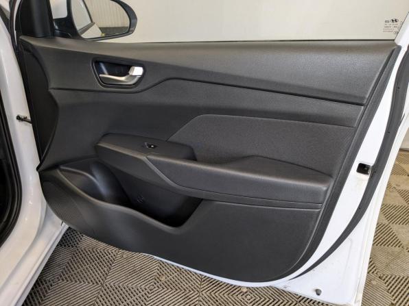 Hyundai Solaris II Рестайлинг с пробегом 2022 года, цена 1 605 000 рублей, 83964 км, седан, Автокод Объявления