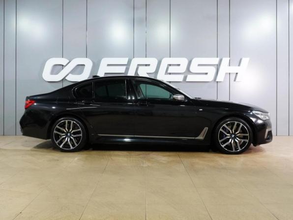 BMW 7 серии VI (G11/G12) с пробегом 2016 года, цена 3 899 000 рублей, 110052 км, седан, Автокод Объявления