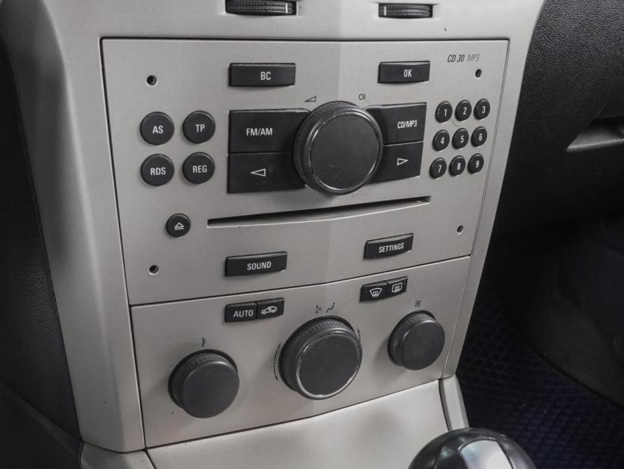 Opel Astra H Рестайлинг Ростов-на-Дону  - изображение 12