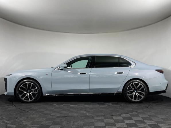 BMW 7 серии VII (G70) с пробегом 2025 года, цена 14 697 777 рублей, 12547 км, седан, Автокод Объявления