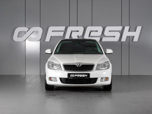 Skoda Octavia II (A5) Рестайлинг с пробегом 2013 года, цена 730 000 рублей, 259525 км, лифтбек, Автокод Объявления