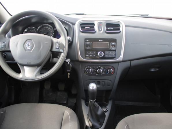 Renault Sandero II с пробегом 2017 года, цена 1 049 000 рублей, 85995 км, хэтчбек, Автокод Объявления