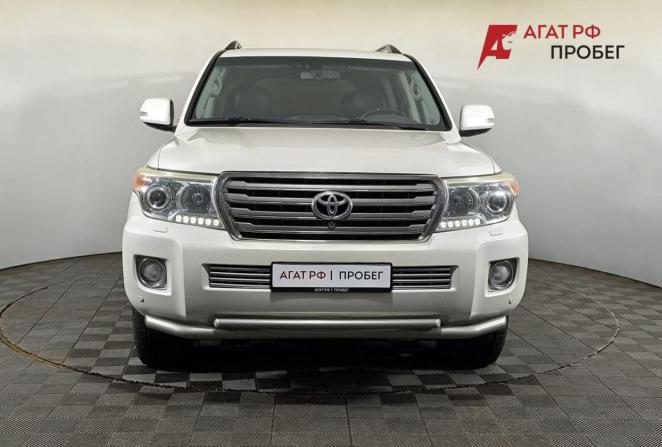 Toyota Land Cruiser 200 Series Рестайлинг 1 с пробегом 2013 года, цена 3 850 000 рублей, 261686 км, внедорожник, Автокод Объявления