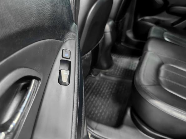 Hyundai ix35 I с пробегом 2011 года, цена 1 530 000 рублей, 212000 км, внедорожник, Автокод Объявления