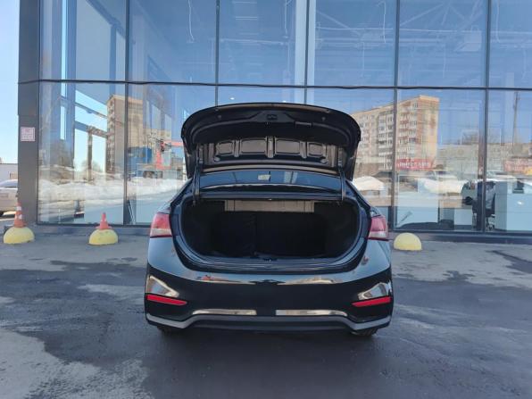 Hyundai Solaris II с пробегом 2018 года, цена 1 140 000 рублей, 98362 км, седан, Автокод Объявления