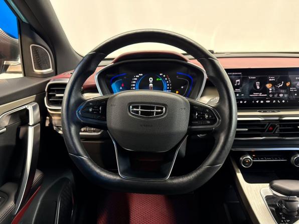 Geely Coolray I Рестайлинг с пробегом 2023 года, цена 1 990 000 рублей, 33604 км, внедорожник, Автокод Объявления