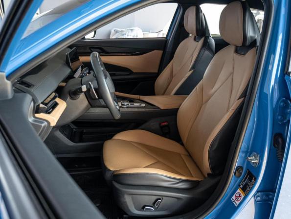 Changan UNI-V I с пробегом 2022 года, цена 2 200 000 рублей, 50816 км, лифтбек, Автокод Объявления