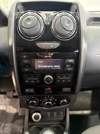 Renault Duster I Рестайлинг с пробегом 2017 года, цена 1 330 000 рублей, 131900 км, внедорожник, Автокод Объявления