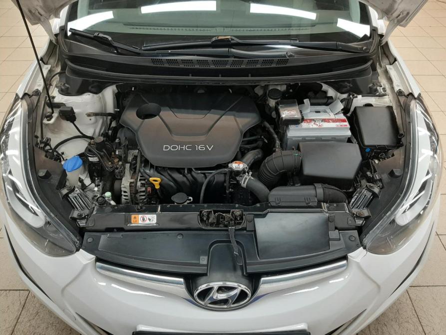 Hyundai Elantra V (MD) Рестайлинг Москва  - изображение 7