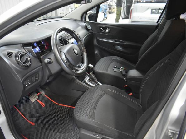 Renault Kaptur I с пробегом 2017 года, цена 1 399 000 рублей, 145962 км, внедорожник, Автокод Объявления
